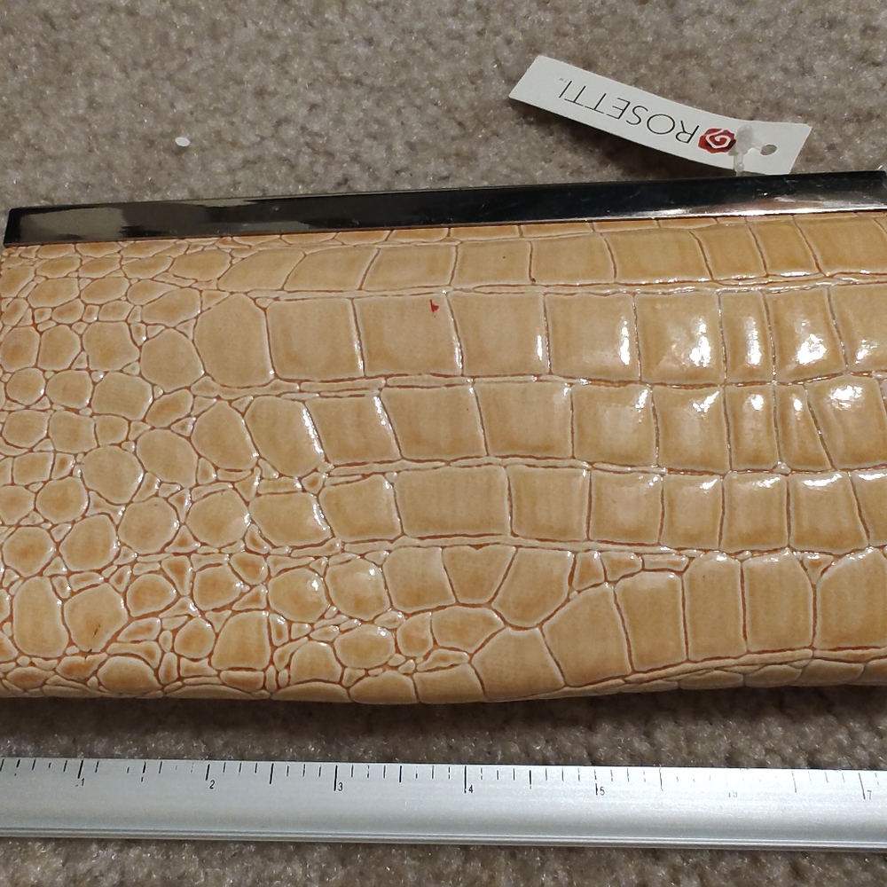 Wallet - Picture 3 of 5